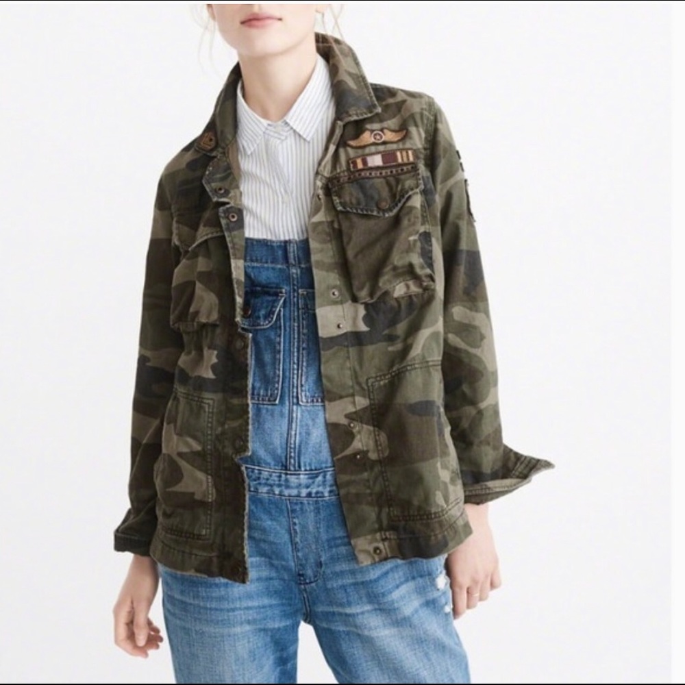 Abercrombie & Fitch Camo Utility Jacket